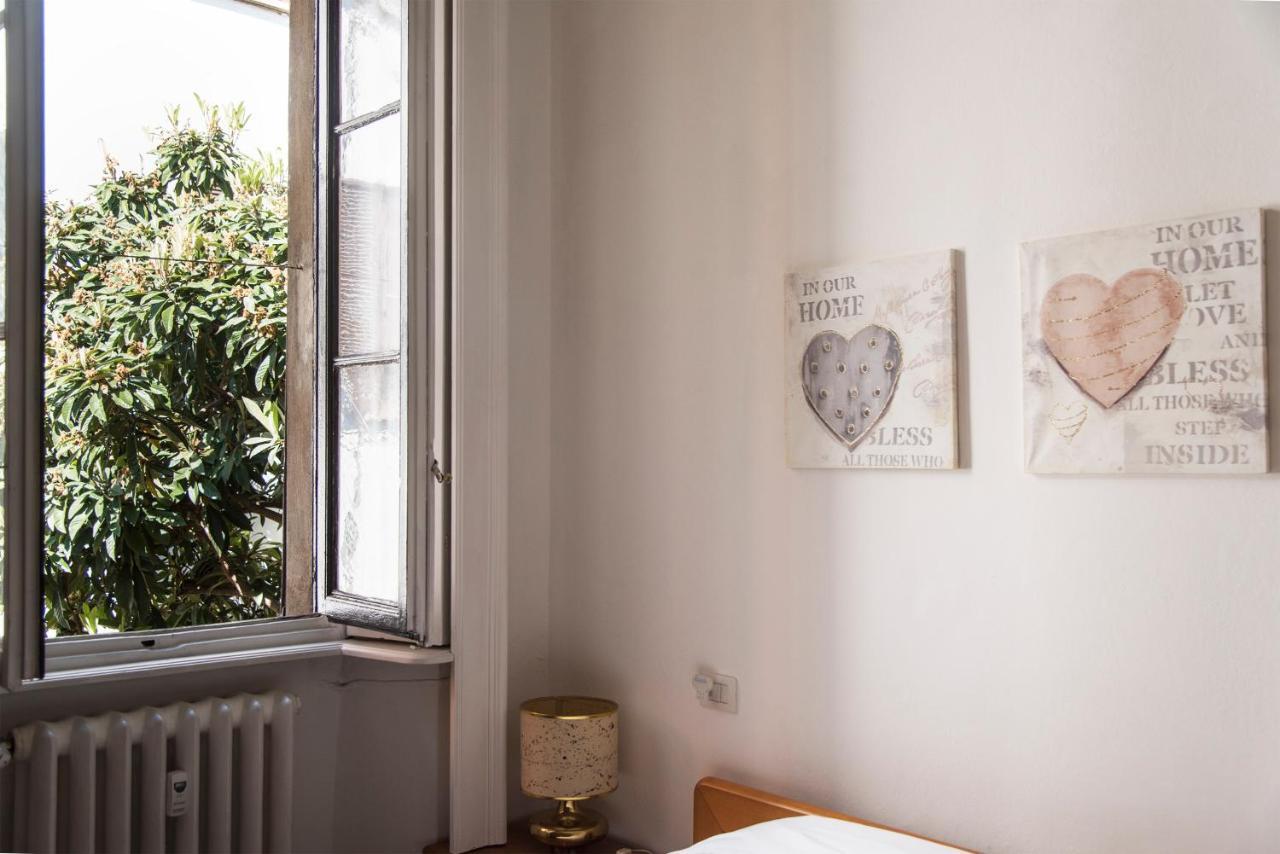 Peaceful Court Apartment In Shopping District Milan Luaran gambar