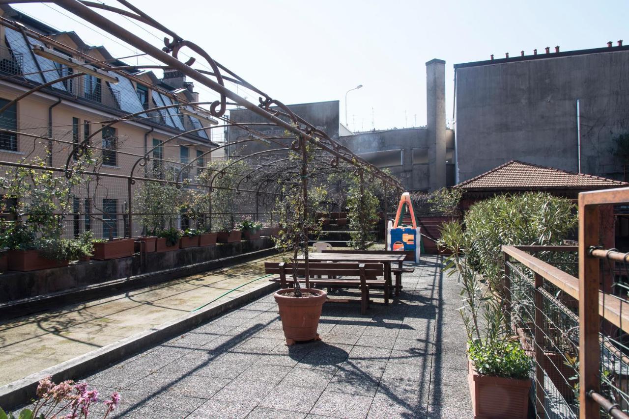Peaceful Court Apartment In Shopping District Milan Luaran gambar
